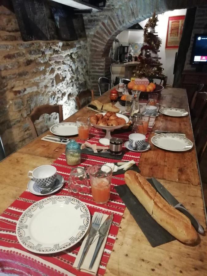 La Lauze Et L'Anguille Bed & Breakfast Gaillac Dış mekan fotoğraf