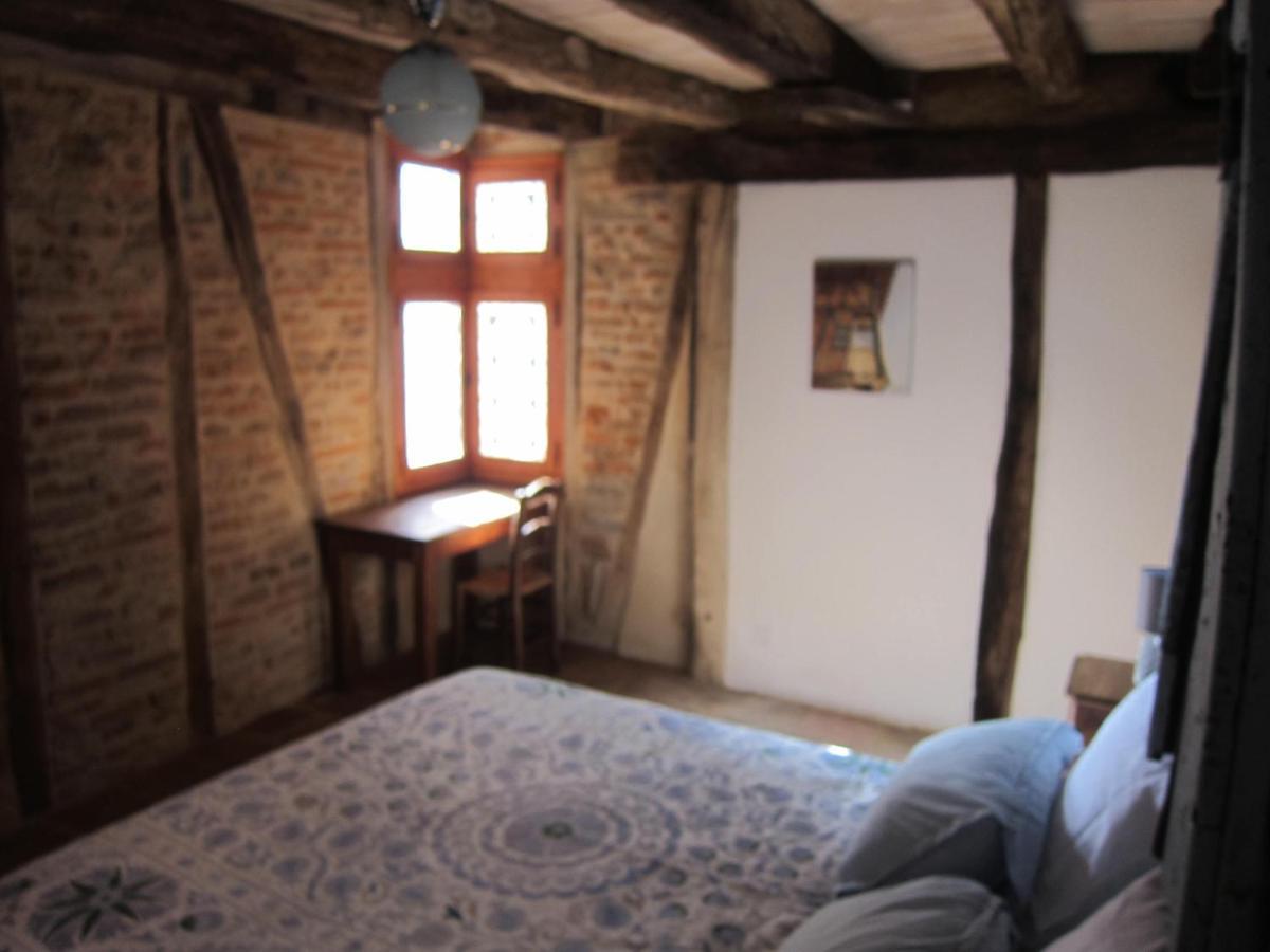 La Lauze Et L'Anguille Bed & Breakfast Gaillac Dış mekan fotoğraf