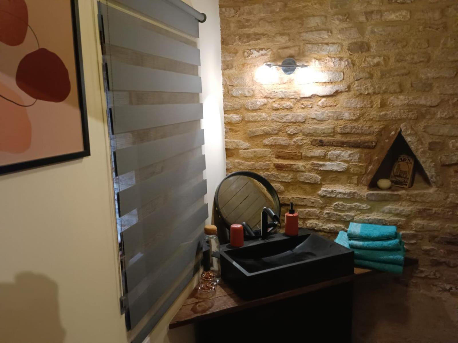 La Lauze Et L'Anguille Bed & Breakfast Gaillac Dış mekan fotoğraf