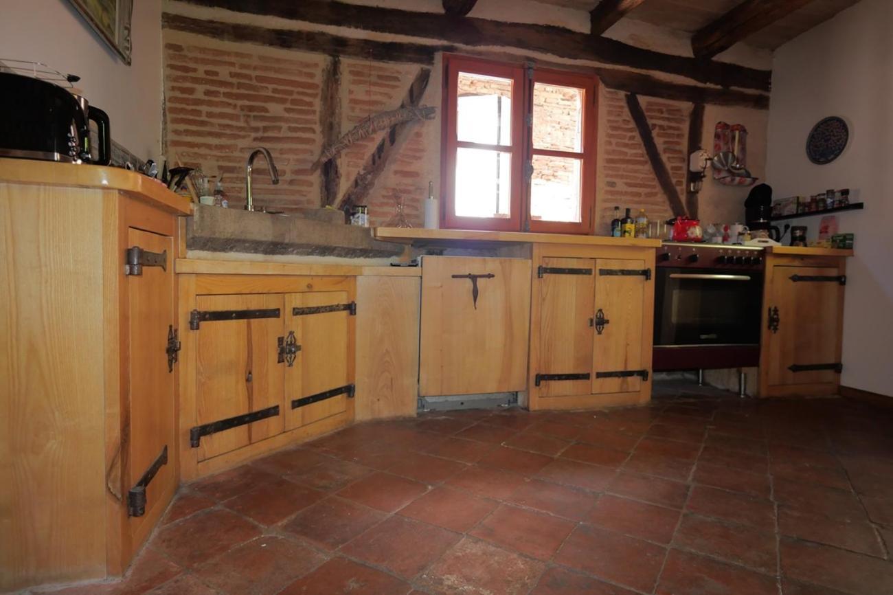 La Lauze Et L'Anguille Bed & Breakfast Gaillac Dış mekan fotoğraf